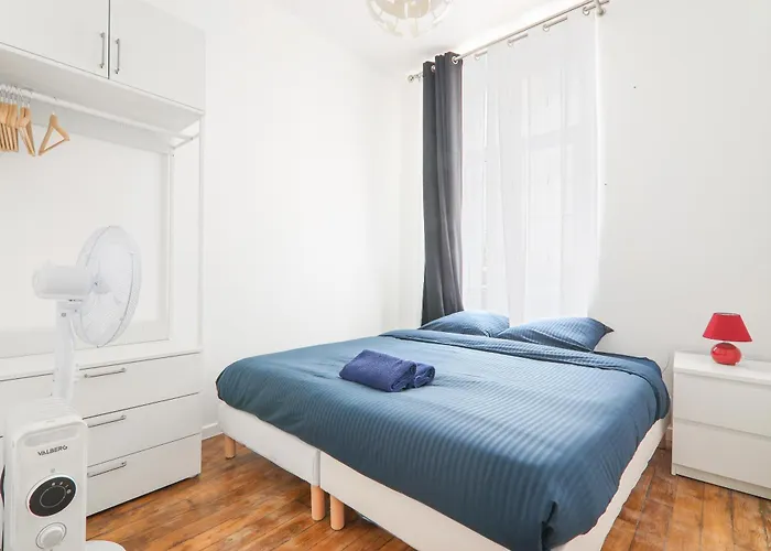 2 Bedroom Quartier Le Marais Free Netflix Paris